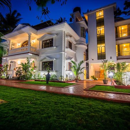Pinnacle Holiday Homes Arpora Bagian luar foto