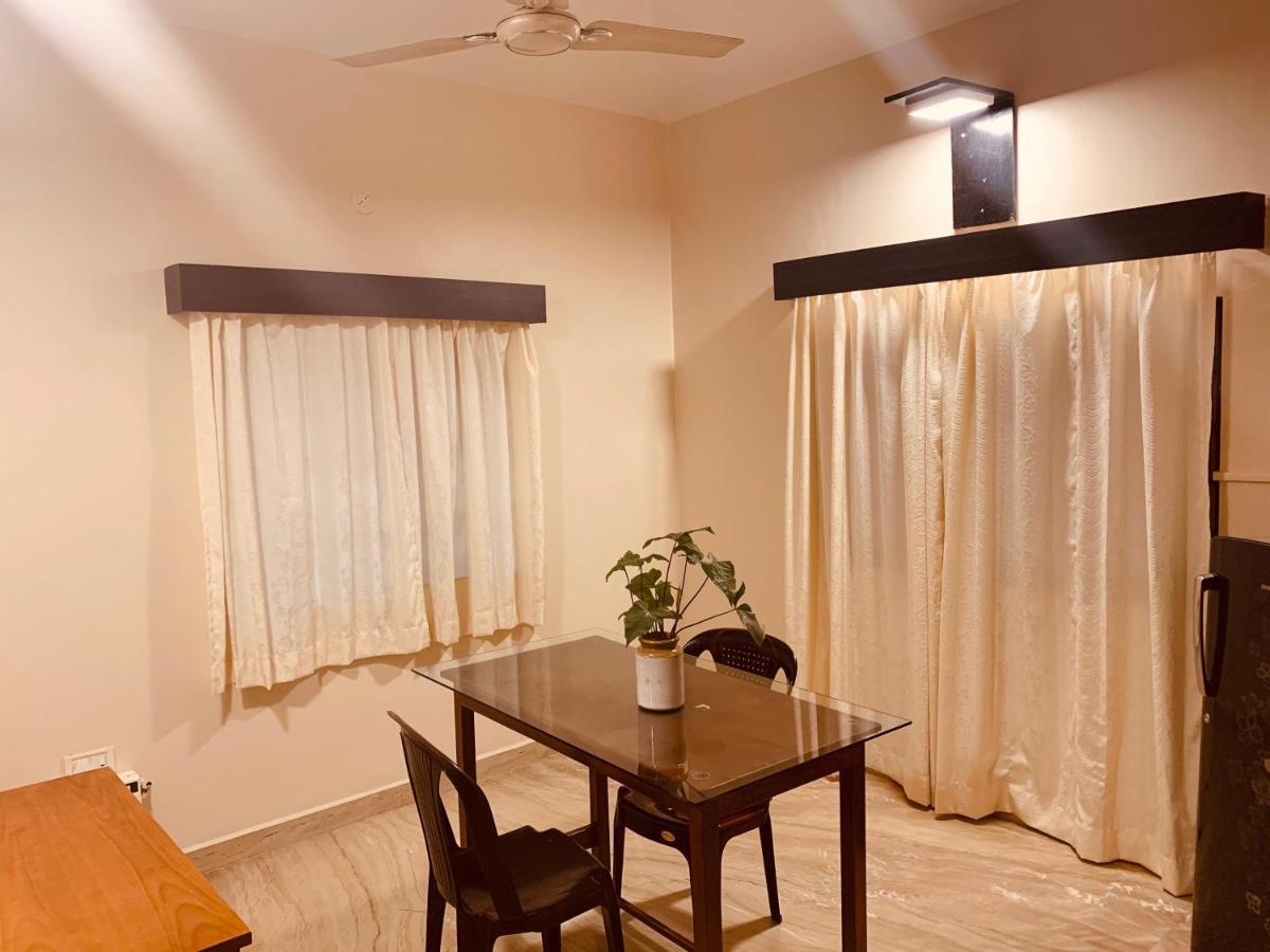 Pinnacle Holiday Homes Arpora Bagian luar foto