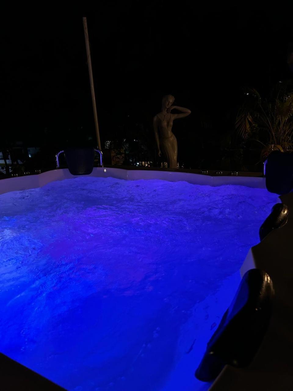 Pinnacle Holiday Homes Arpora Bagian luar foto
