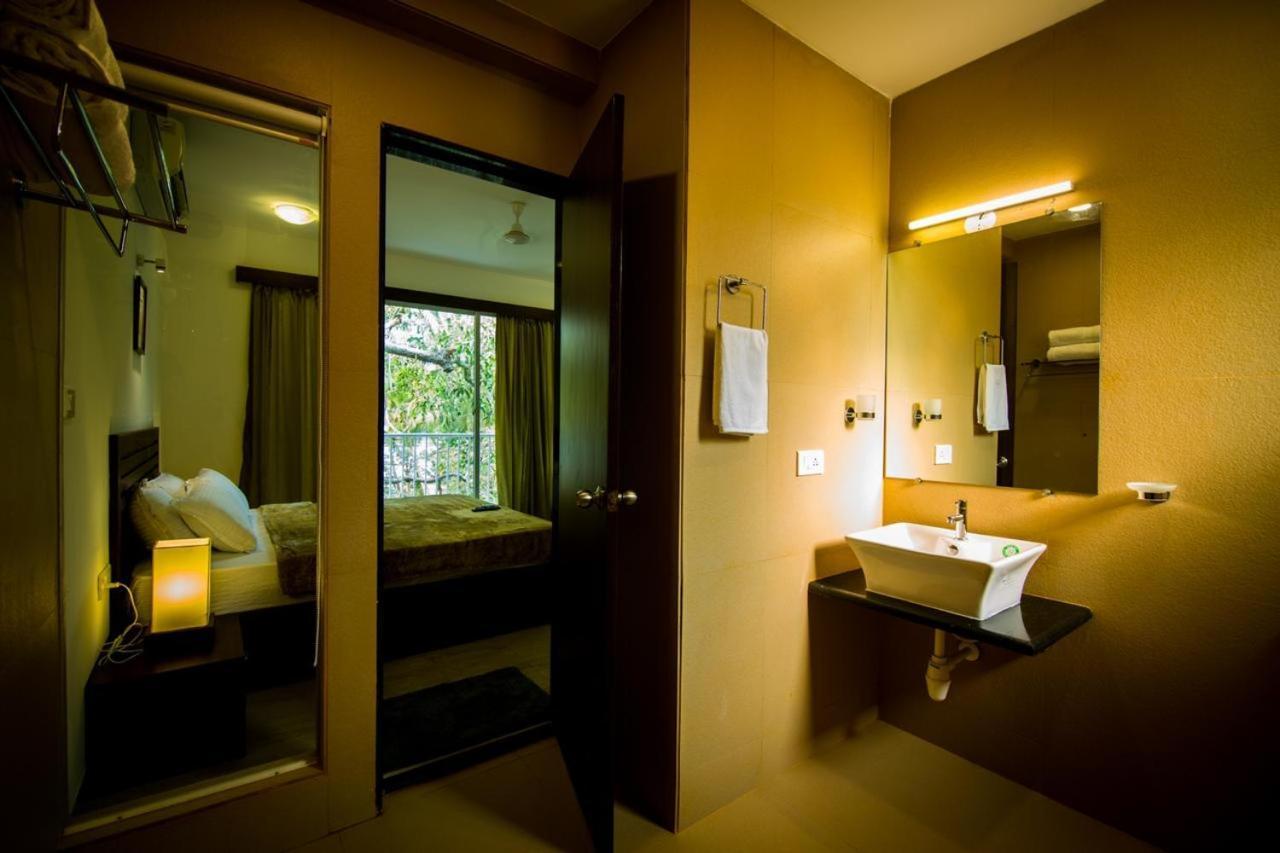 Pinnacle Holiday Homes Arpora Bagian luar foto