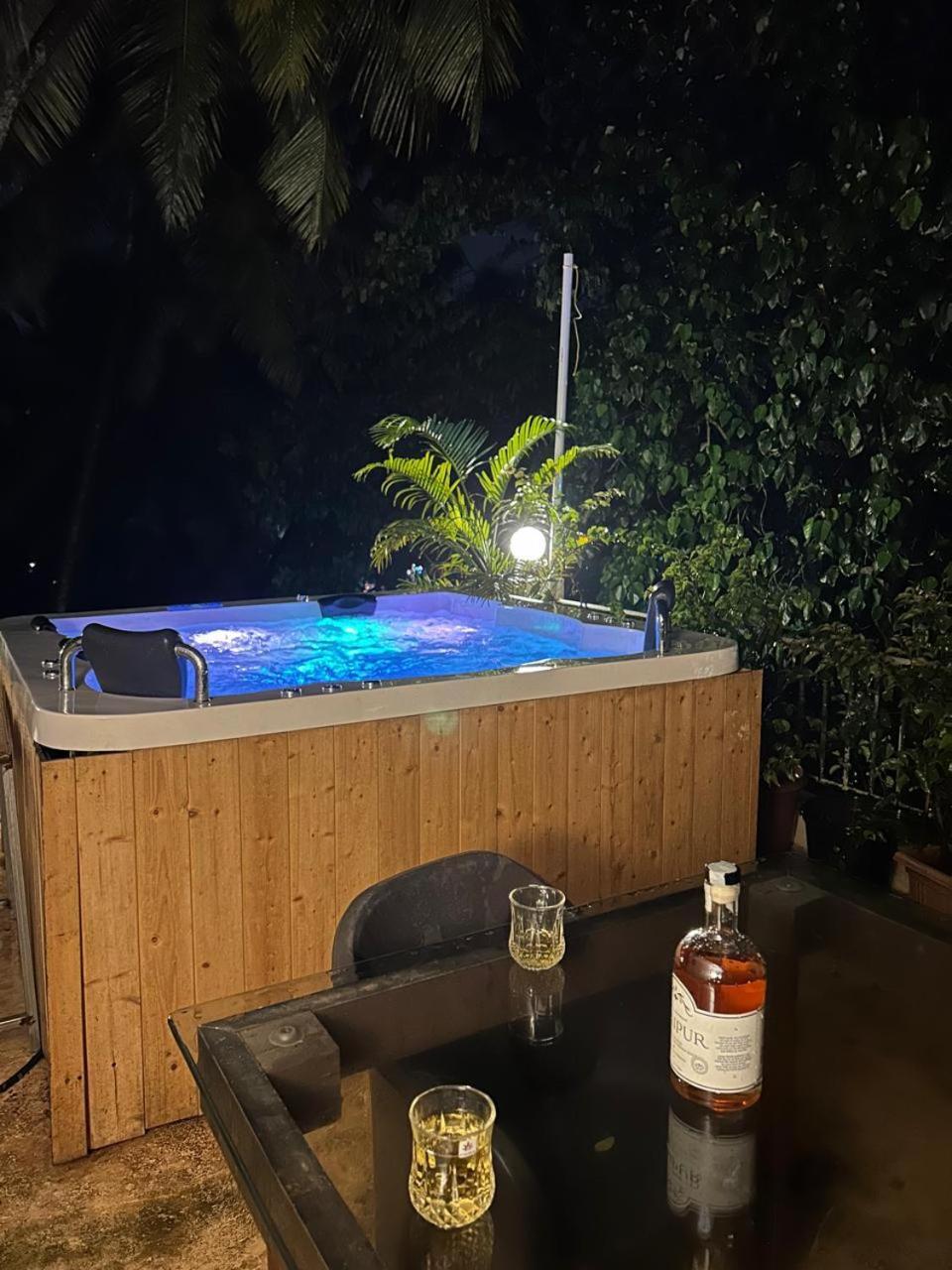 Pinnacle Holiday Homes Arpora Bagian luar foto