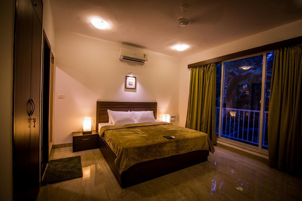 Pinnacle Holiday Homes Arpora Bagian luar foto