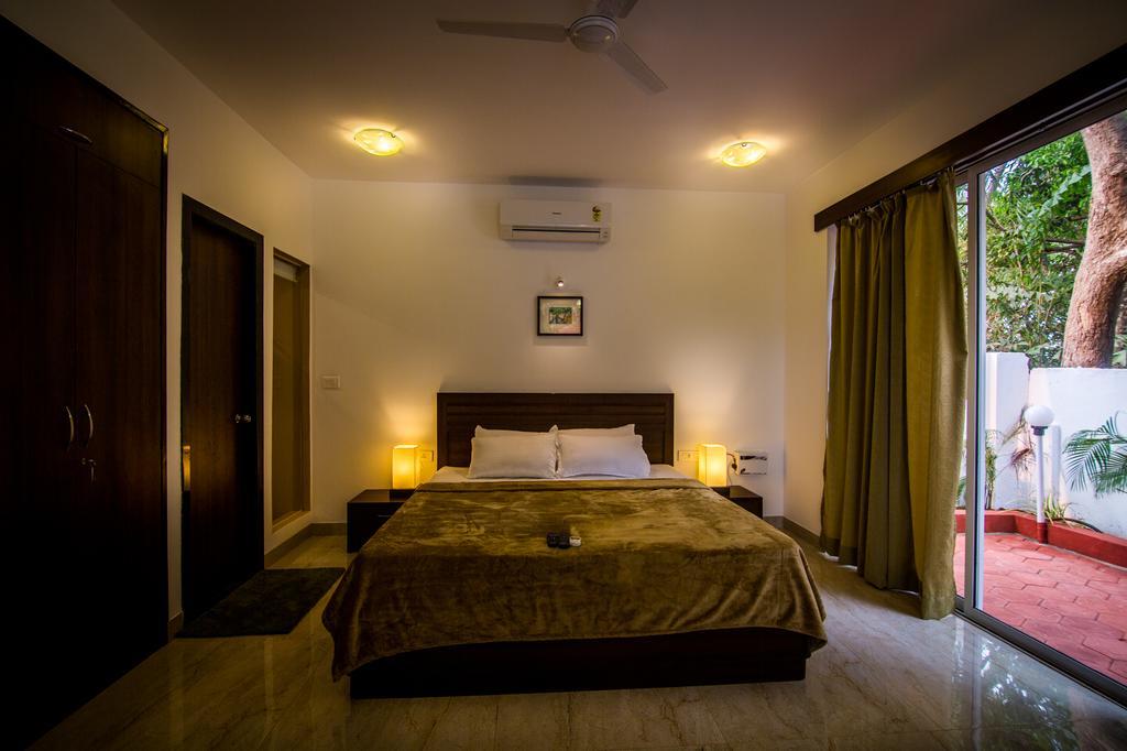 Pinnacle Holiday Homes Arpora Bagian luar foto